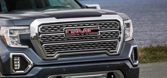 Grille W camera 2022 Sierra GMC