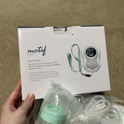 Breast Pump With Milk Storage Bags 