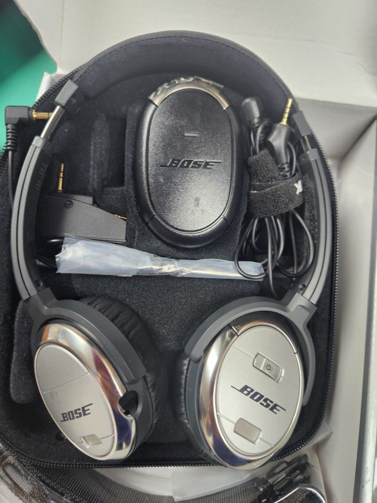 Bose Quiet Comfort 3 Head Phones