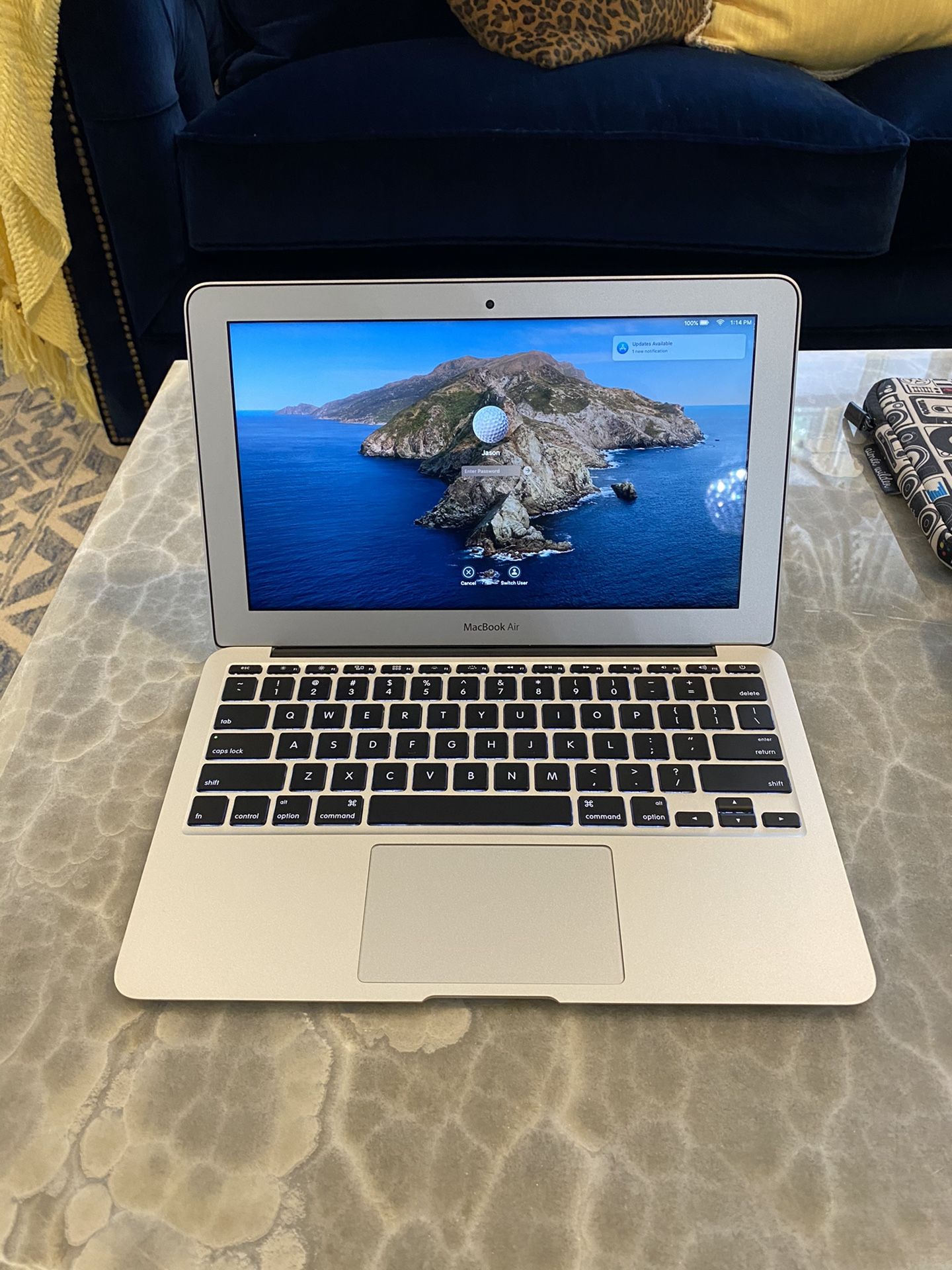 Computer MacBook Air combo kit “NO SHIPPING”