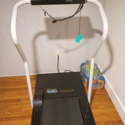 Pro Form 930 Threadmill