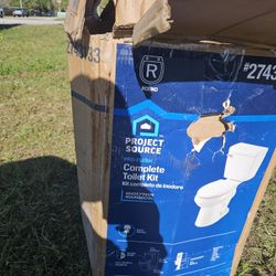 Brand new project source pro, flush compete toilet