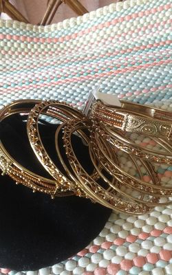 Fashion Bangle bracelets..gold in color
