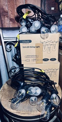 OUTDOOR STRING LIGHTS