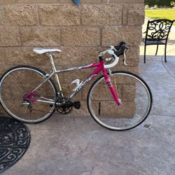 Giant TCR Alloy Road Bike XS Shimano 105, Mavic Ksyrium Elite Whlst