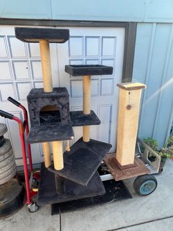 Cat tree tower and scratch post