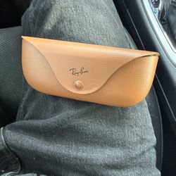 Ray Ban Meta Charging Case 