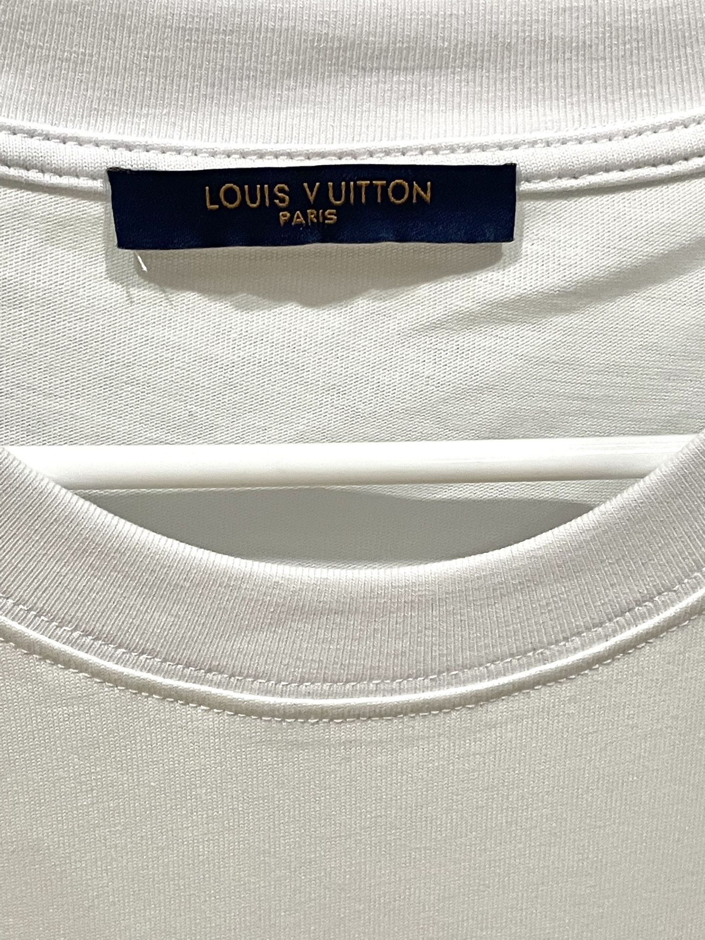 Louis Vuitton Duck Tee Shirt for Sale in Brooklyn, NY - OfferUp