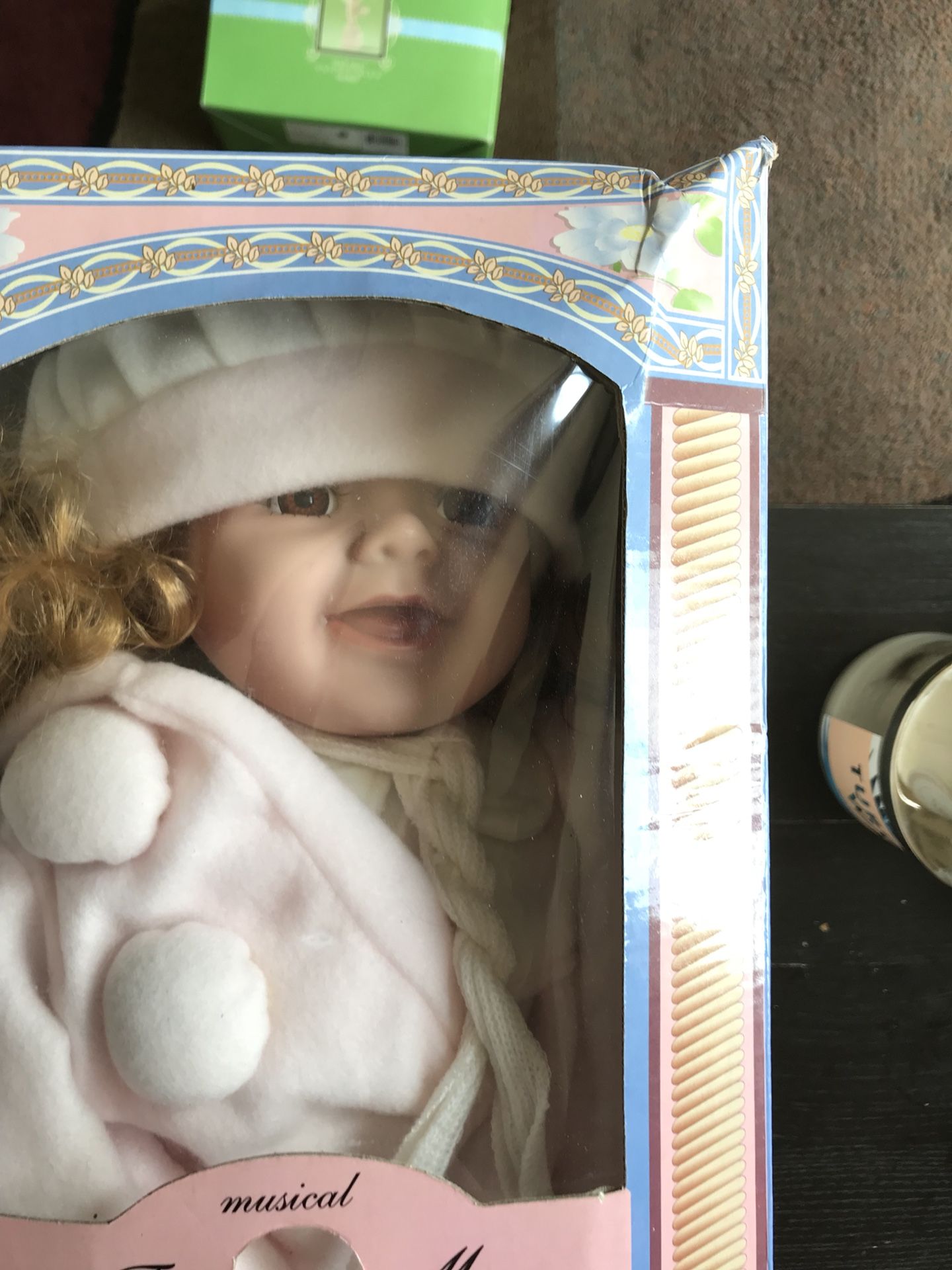 Cathay collection vinyl musical doll