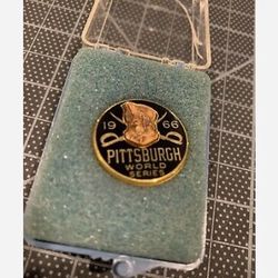 1966 Pittsburgh Pirates Phantom Press Pin Clemente Stargell Belfour