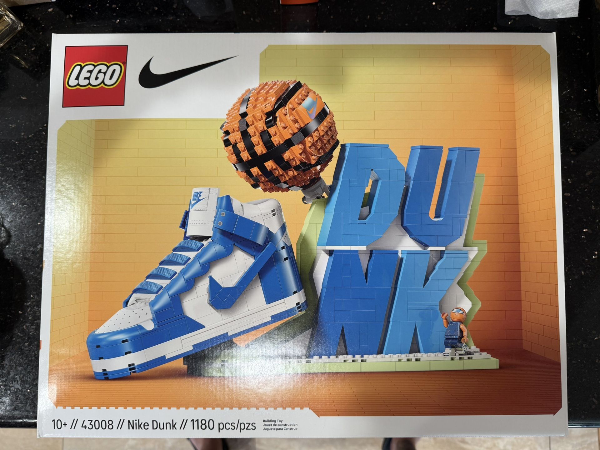 Nike Dunk x Lego Set