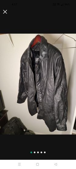 Mens xl genuine Leather black jacket.