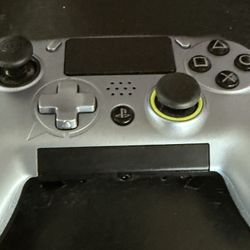PS4 Scuff Vantage Controller