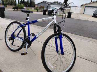 Schwinn cimarron 21 speed mountain Bicycle Aluminum Frame