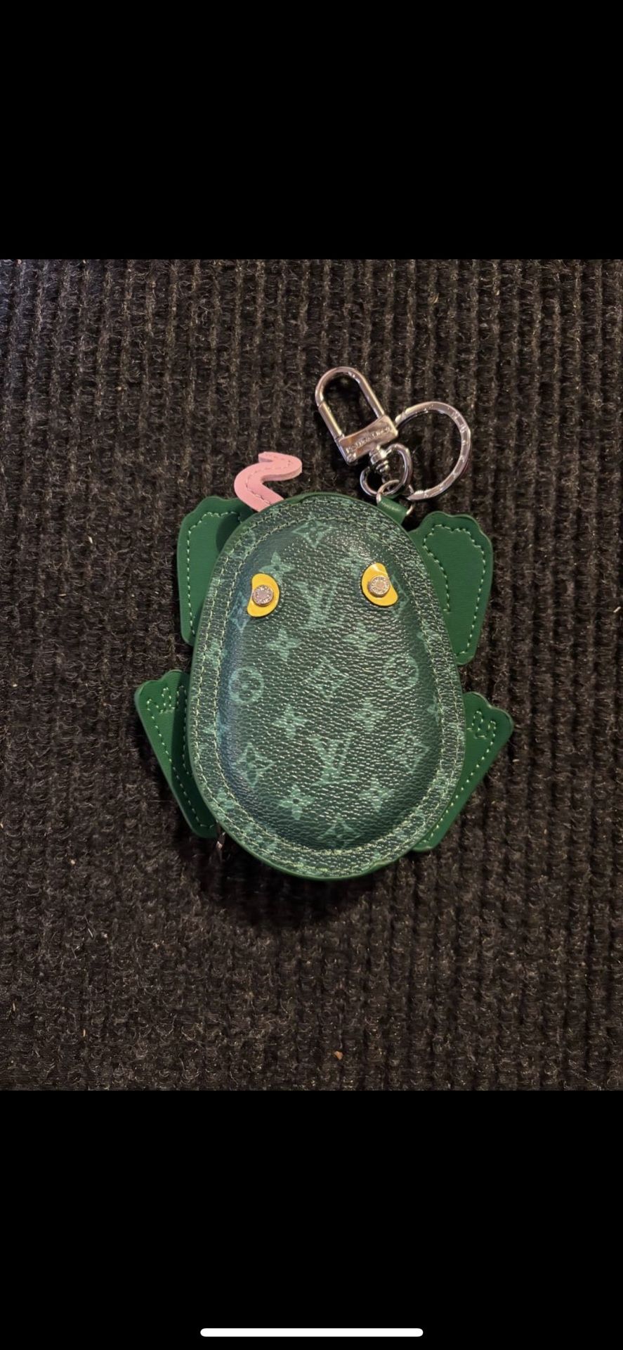 Louis Vuitton Frog keychain