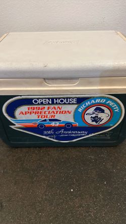READY TONIGHT DTLA-Vintage 1992 Richard Petty NASCAR Coleman Cooler - Lil' Oscar Retro 90s