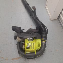 Ryobi Backpack Blower 175 MPH 760 CFM 38cc Gas Backpack Leaf Blower