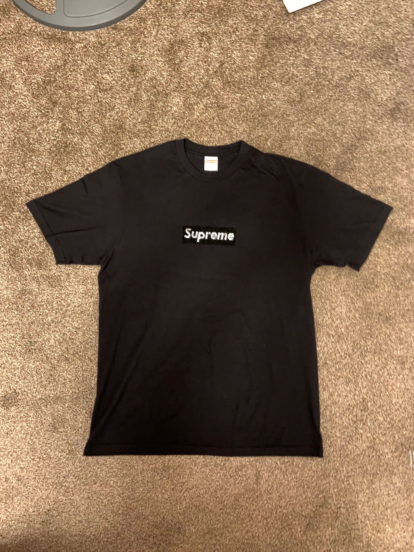 Supreme x Swarovski box logo tee shirt