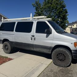 1999 Ford E350 Xlt Moto Van