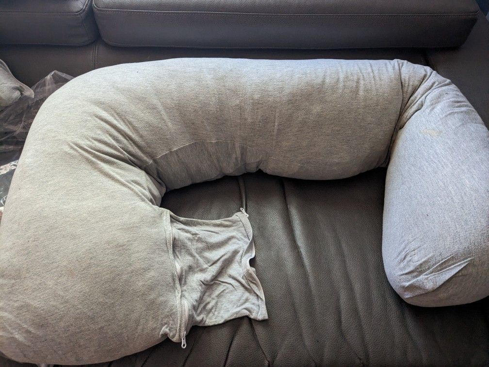 Pregnancy Pillow