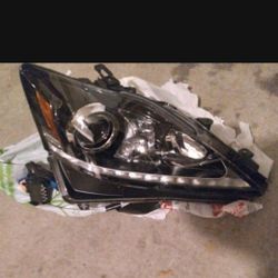 LEXUS IS 250-IS 350 HEADLIGHT OEM INSURANCE QUALITY (BRAND NEW, NEVER USED) RIGHT SIDE 2012-2013