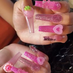 Nails 🤩💅🏼