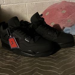 Jordan 4 black cats size 10