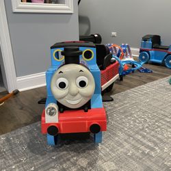 Thomas and Friends Ride Along Train 