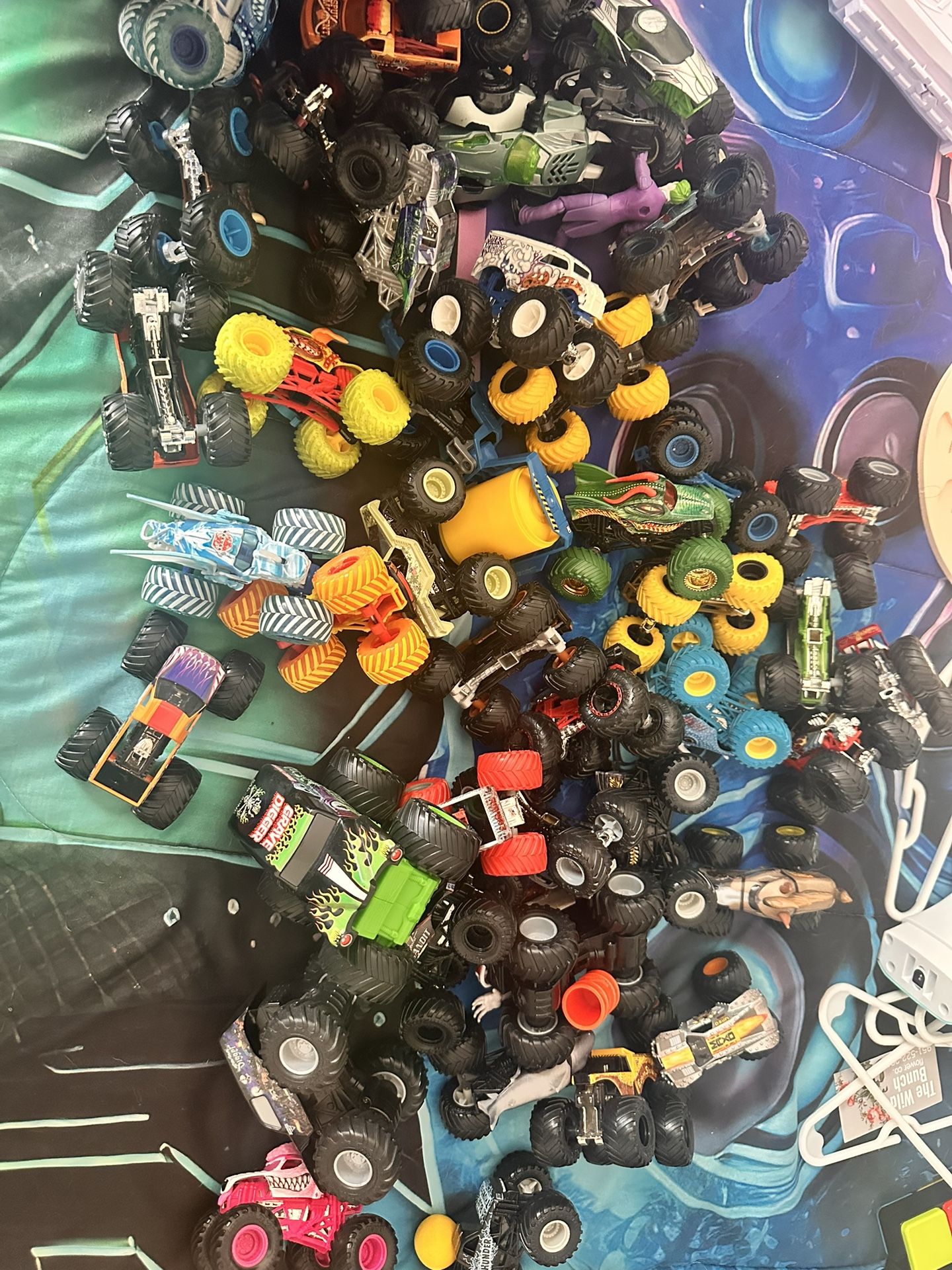 Official Monster Jam Trucks