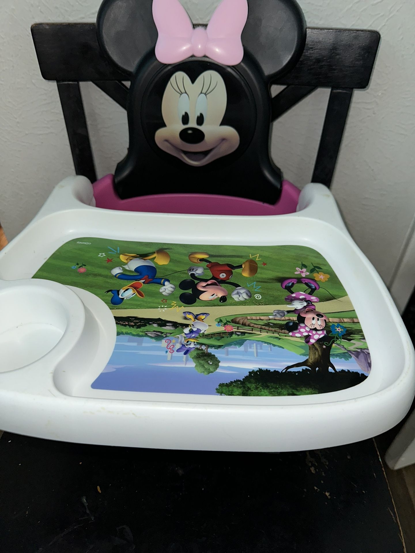 Disney Minnie Mouse Mealtime Booster Seat, Toddler & Baby. 