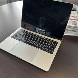 MacBook Pro | 2020