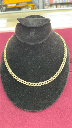 14K Gold Cuban Necklace Length 18 : 25.5 grams