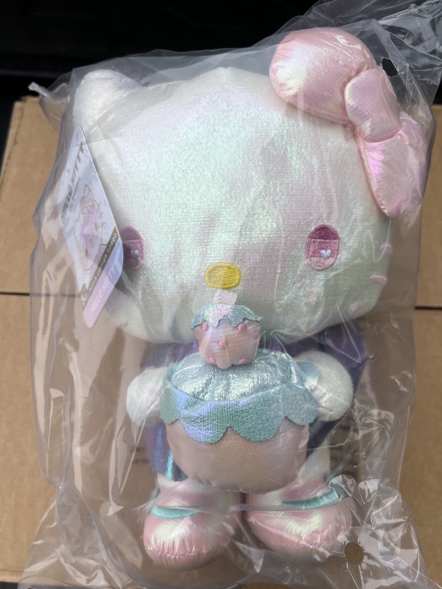 Hello Kitty Plush Anniversary Limited Edition 1:3000