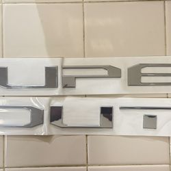 23-Present Ford Super Duty Chrome Tailgate Letters