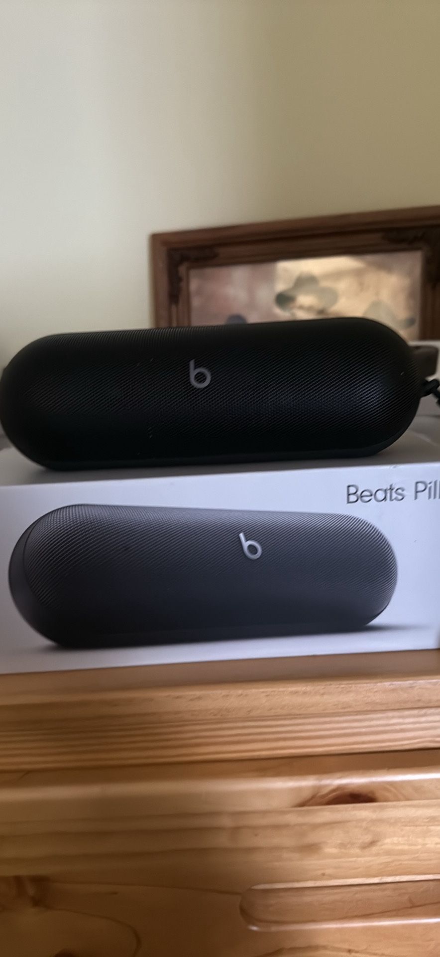 Beats Pill