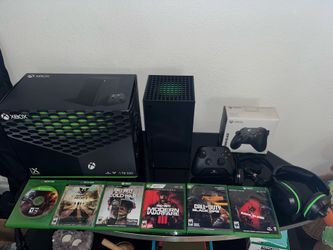 Xbox Series X Gaming Bundle