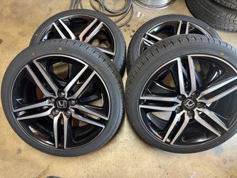 2017 Honda Accord sport wheels 19” NEW TIRES 5x114.3
