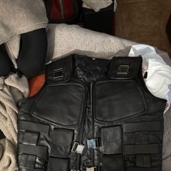 Blade Vest