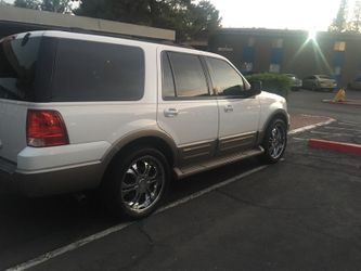 2004 Ford Expedition Eddie Bauer Cash or Trade