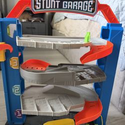 Hot Wheels Stunt Garage