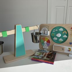 Lovevery Scale, Weather Board, Books