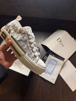 Dior b23