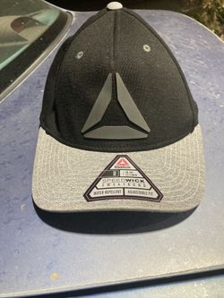 Brand New SnapBack Reebok 