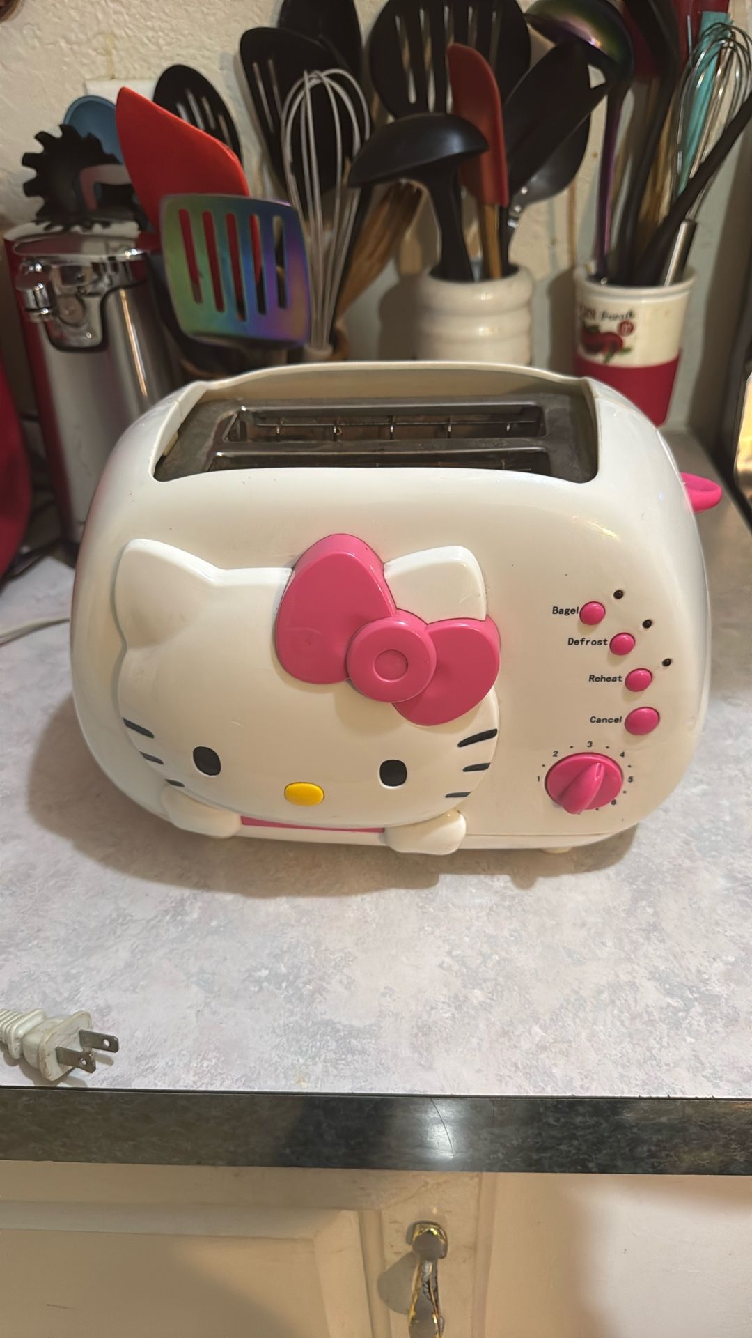 Hello Kitty, toaster