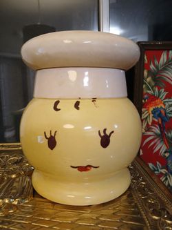 Vintage happy chef hat cookie jar