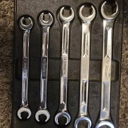Vintage snap on line wrenches