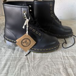 Dr Martens Boots New