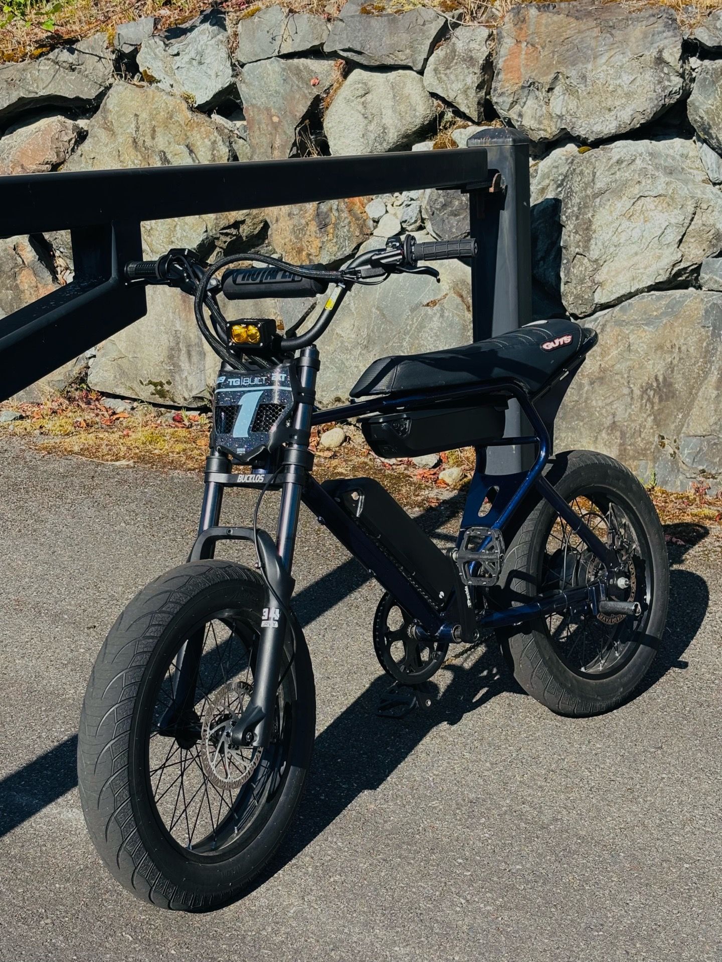 POWDER COATED MACFOX