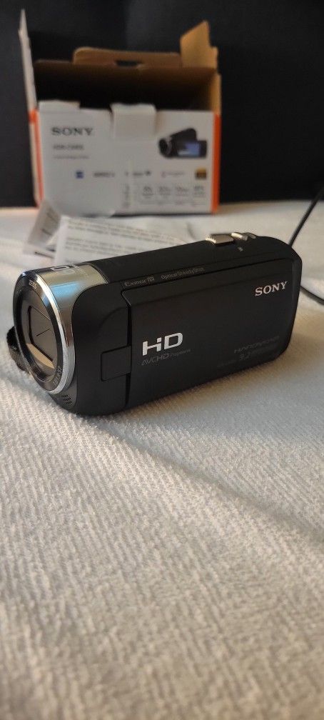 Sony Camcorder CX405