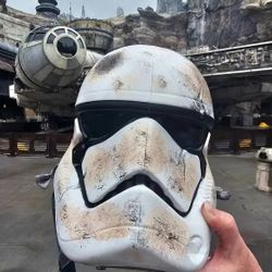 2024 Disney Parks Star Wars Salvaged Stormtrooper Helmet Popcorn Bucket